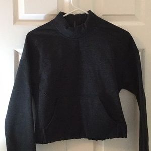 *Lower price* Cozy cropped Lululemon sweatshirt